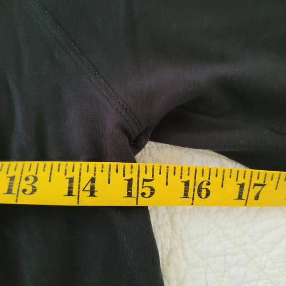 Lilly Pulitzer Cassi Popover (Onyx) Women's Clothing - Picture 8 of 8